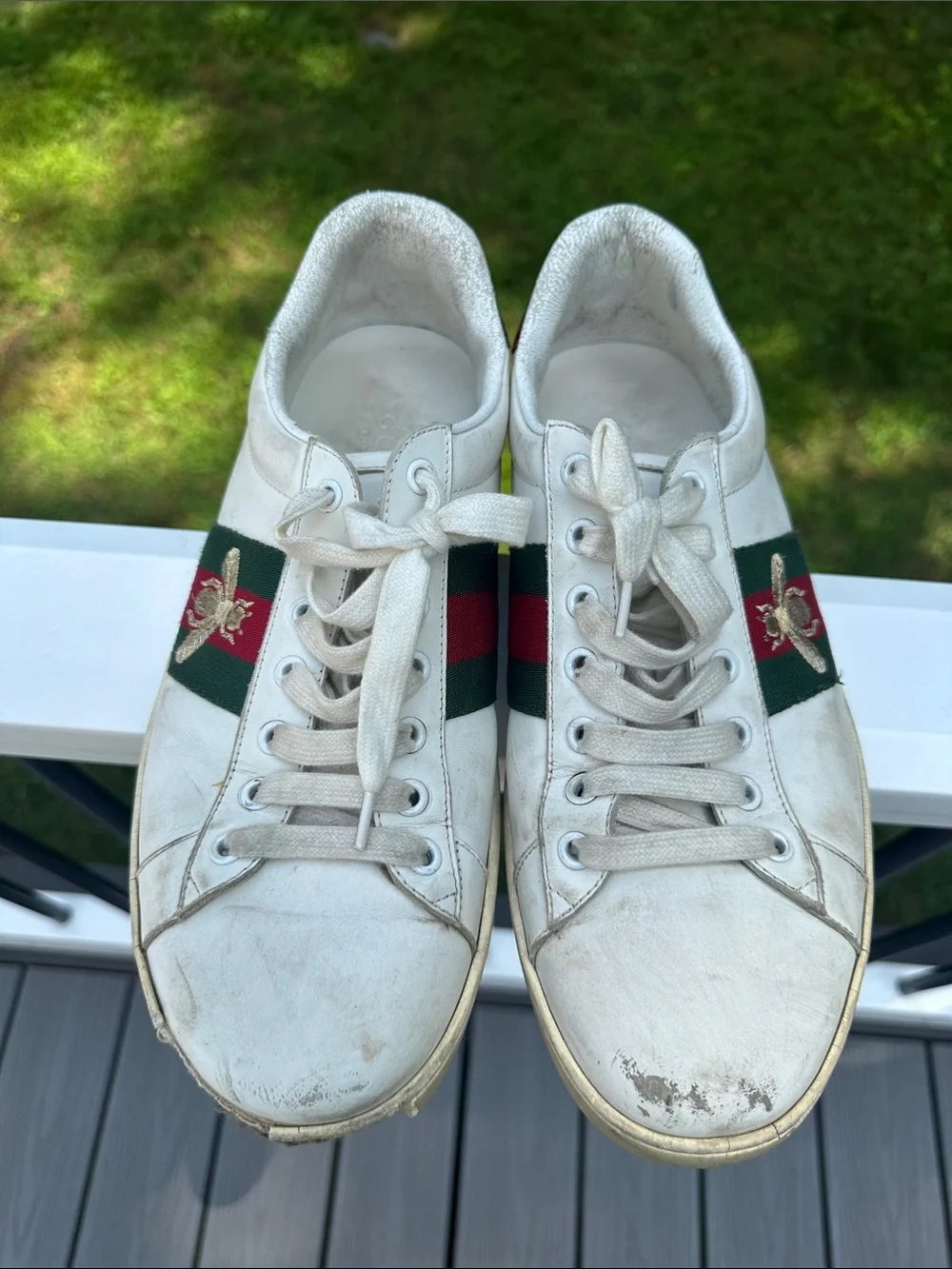 Gucci White Leather Sneakers with Red & Green Stripe and Metallic Heel Accents